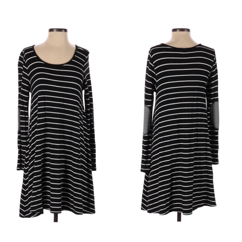 ❄️ PUELLA from Anthropologie Soft Striped Dress with Elbow Patches!! XS - Picture 1 of 6